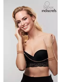 Menottes de mailles métalliques dorées